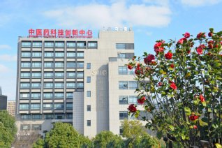 中央党的建设工作领导小组印发《关于j